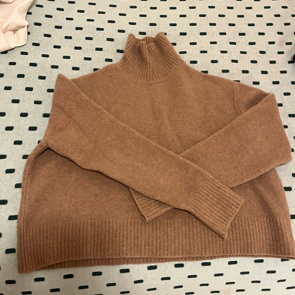 Zara brown Italian yarn sweater